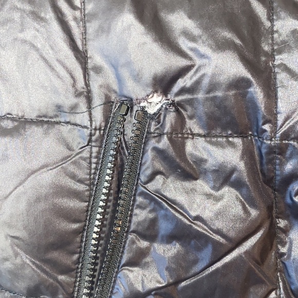 Dolce and Gabbana puffer - Picture 8 of 10